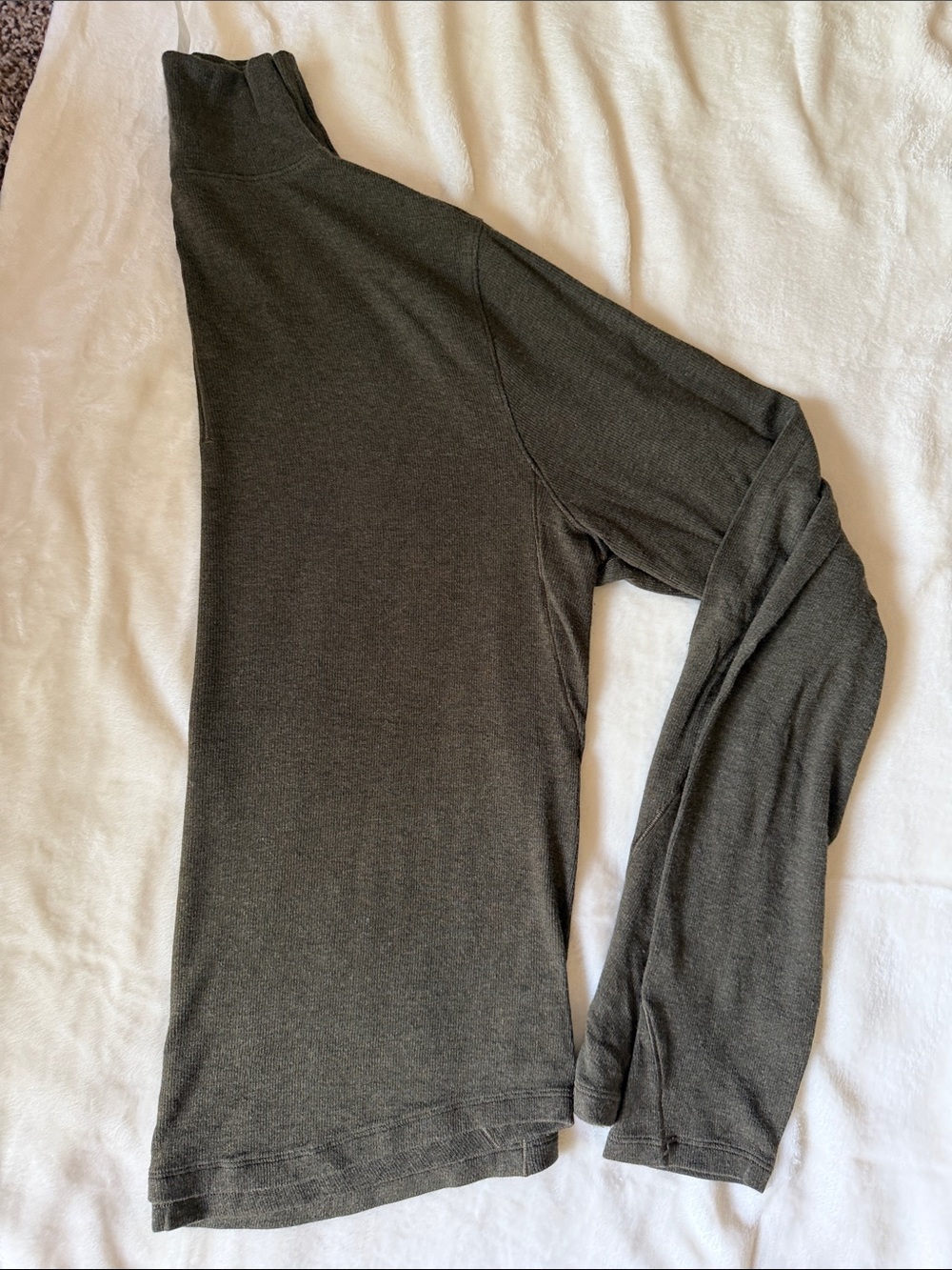 Lululemon  Neck Top in Olive Green